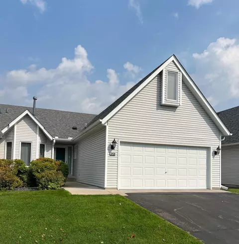 3458 Silver Ln NE, Saint Anthony, MN 55421