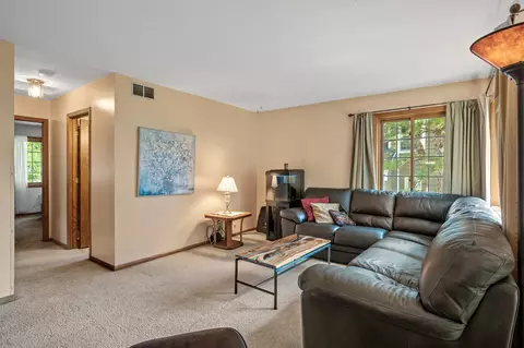 1054 Briar Creek Rd, Eagan, MN 55123 photo 7