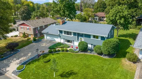 7310 Concerto Curv NE, Fridley, MN 55432