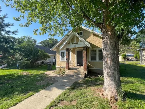 812 W Summit Ave, Fergus Falls, MN 56537