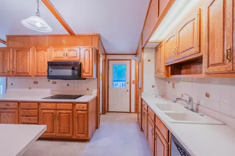 501 E 3rd Ave S, Aurora, MN 55705 photo 8