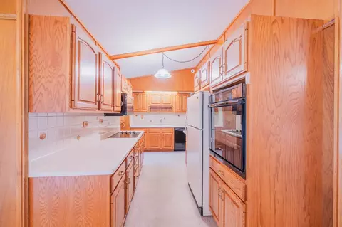 501 E 3rd Ave S, Aurora, MN 55705 photo 6