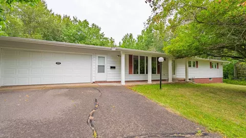 501 E 3rd Ave S, Aurora, MN 55705