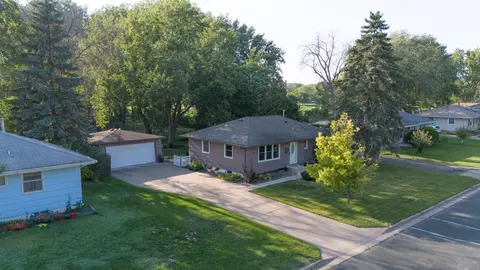 5901 Ensign Ave N, New Hope, MN 55428