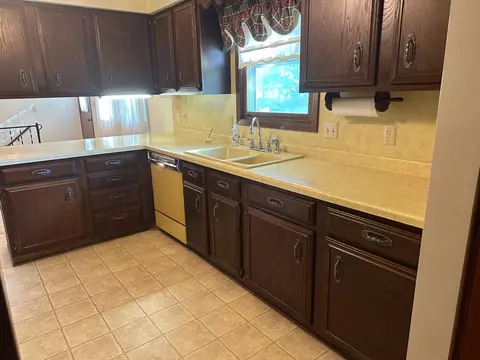 202 3rd St E, Tracy, MN 56175 photo 5