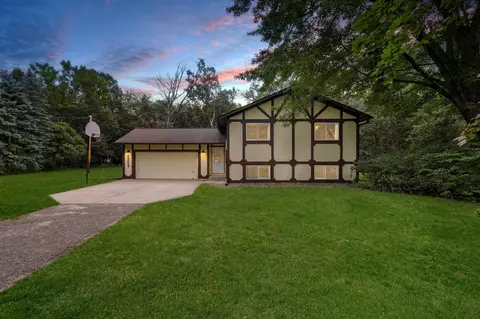 22659 E Waconia Cir NE, East Bethel, MN 55005
