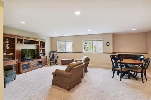959 Monarch Trl, Eagan, MN 55123 photo 26