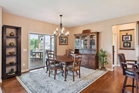 959 Monarch Trl, Eagan, MN 55123 photo 14
