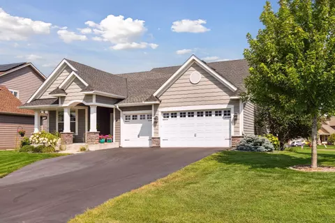 959 Monarch Trl, Eagan, MN 55123 photo 2