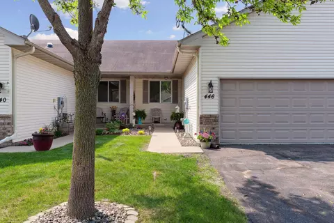 446 Meadow Ln, Norwood Young America, MN 55397