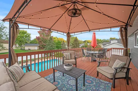 11645 Nevada Ln, Champlin, MN 55316