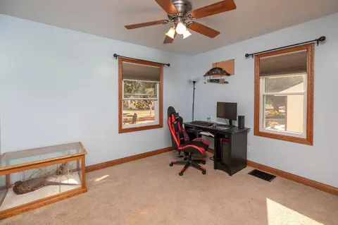 2015 7th Ave NE, Austin, MN 55912 photo 19