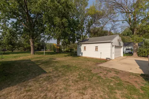 2015 7th Ave NE, Austin, MN 55912 photo 22