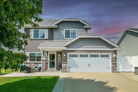 17940 Nixon Ct NW, Elk River, MN 55330