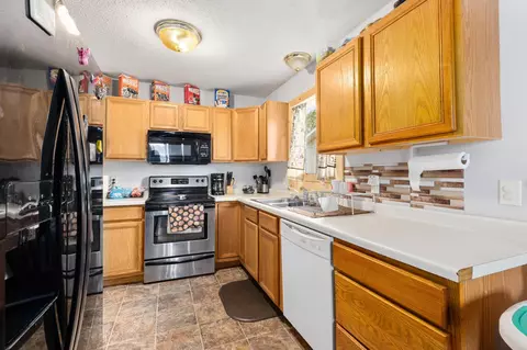 2818 Addison Ave, Brainerd, MN 56401 photo 3