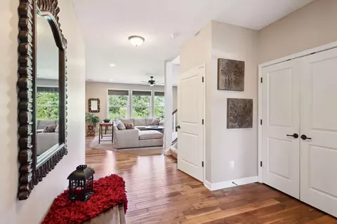 3543 Springwood Path, Eagan, MN 55123 photo 5