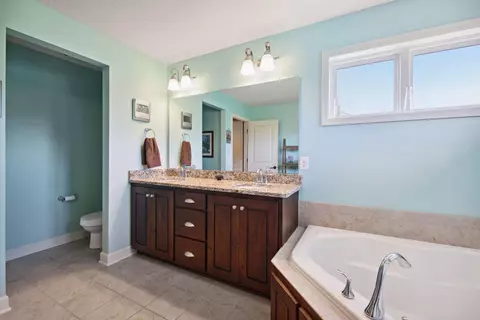 3543 Springwood Path, Eagan, MN 55123 photo 28