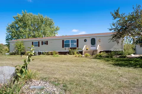 384 140th St, Amery, WI 54001