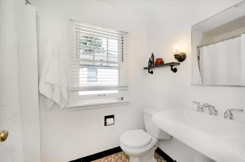 2622 E 6th St, Duluth, MN 55812 photo 20