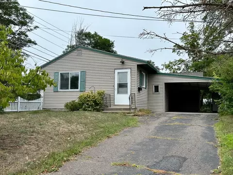 609 Cedar Ave, Moose Lake, MN 55767