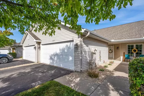 17265 Deerfield Dr SE, Prior Lake, MN 55372
