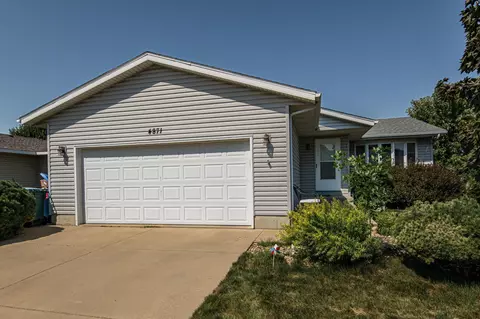 4871 Opal Ln NW, Rochester, MN 55901