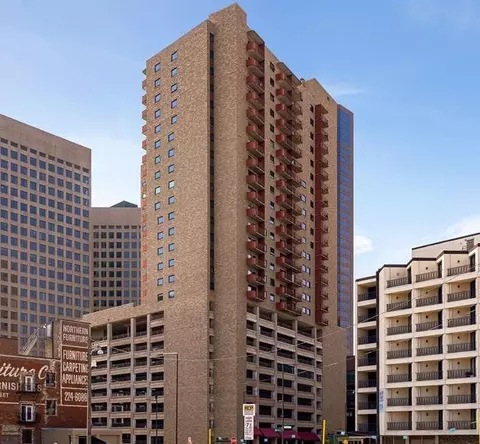 66 9th St E #1313, Saint Paul, MN 55101