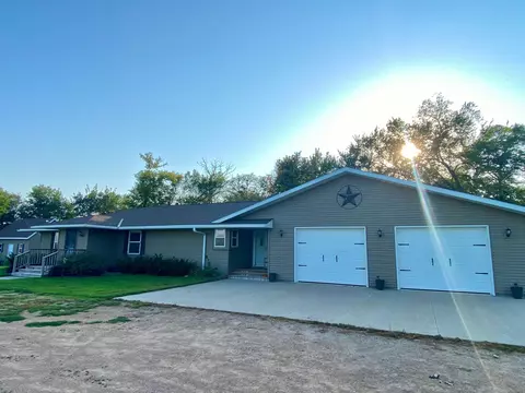 34786 County Highway 16, Clements, MN 56224