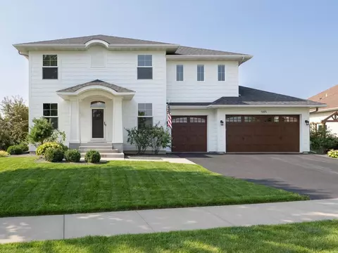 5195 Juneau Ln N, Plymouth, MN 55446