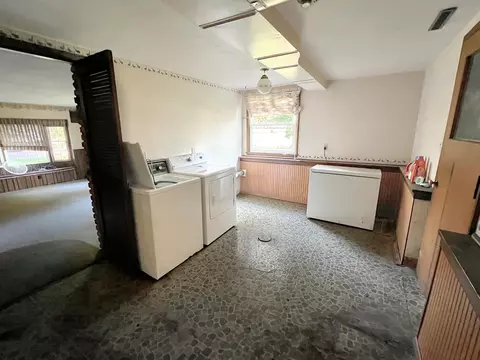 621 1st St E, Tracy, MN 56175 photo 9