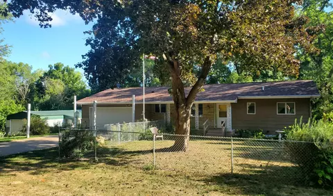 23504 Lamoille Rd, Winona, MN 55987