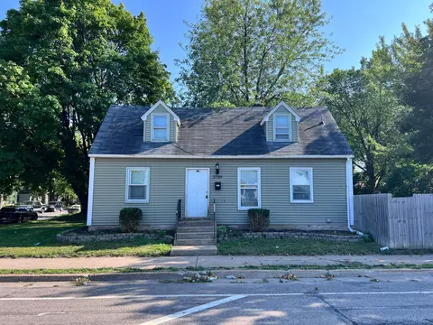 3759 Oliver Ave N, Minneapolis, MN 55412