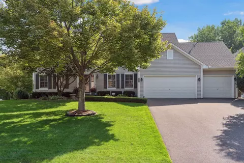 4220 Wedgewood Ln N, Plymouth, MN 55442