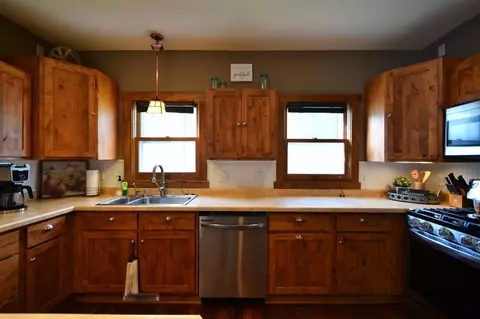 536 Main St, Wanamingo, MN 55983 photo 6