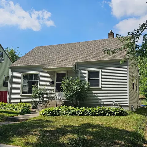 1043 Loeb St, Saint Paul, MN 55117