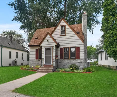 2650 Mckinley St NE, Minneapolis, MN 55418