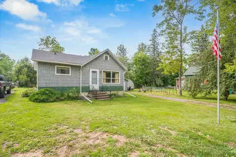 2977 S Kingston Ave, Oliver, WI 54880
