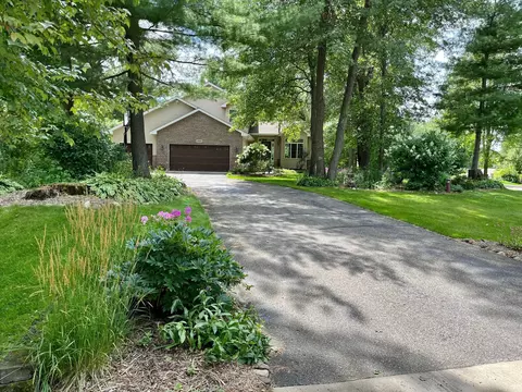 20002 Edison St NE, East Bethel, MN 55011