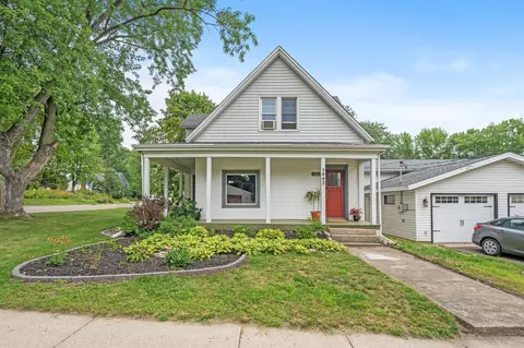 1442 Hawley Ave, South Saint Paul, MN 55075