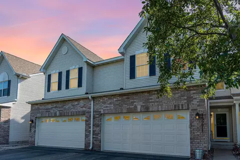 15271 Florist Cir #22, Apple Valley, MN 55124