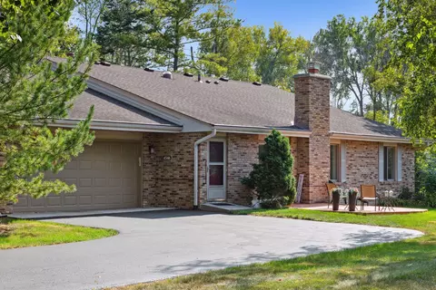 4546 Aspenwood Trl, Minnetonka, MN 55345