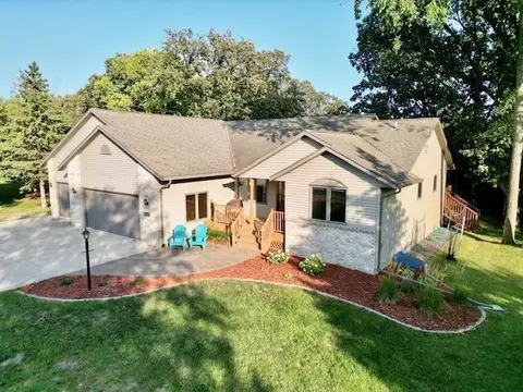 142 Woodhill Rd, Redwood Falls, MN 56283
