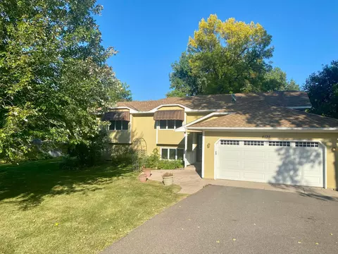 6135 Church Rd, Shorewood, MN 55331