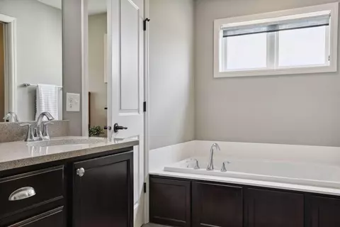 19208 Bridle Path, Corcoran, MN 55340 photo 31