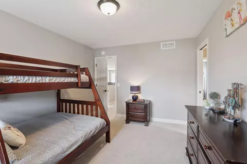 19208 Bridle Path, Corcoran, MN 55340 photo 37