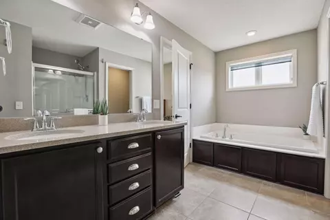19208 Bridle Path, Corcoran, MN 55340 photo 32