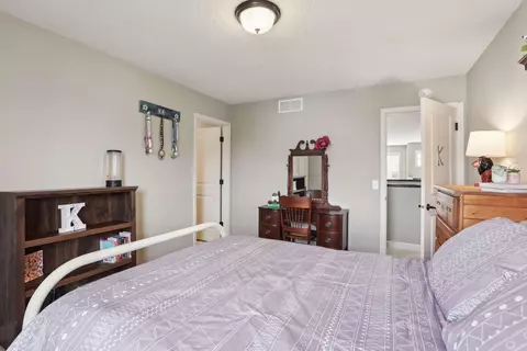 19208 Bridle Path, Corcoran, MN 55340 photo 34