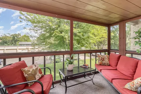 6315 York Ave S #202, Edina, MN 55435