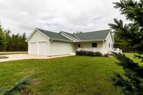 6800 Medford Rd, Baxter, MN 56425