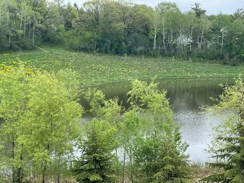 14480 Twin Lakes Cir, Burnsville, MN 55306